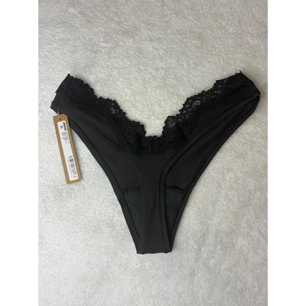 SKIMS Fits Everybody Lace Dipped Thong Onyx Black PN-THG-4135 XS NWT - Picture 3 of 3